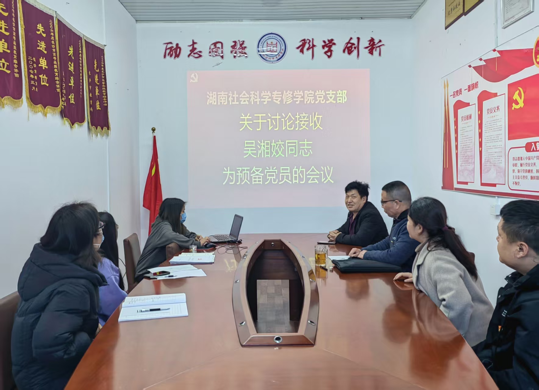 a2abd0af6eb0e490e9cafd750ebc47dc.jpg
